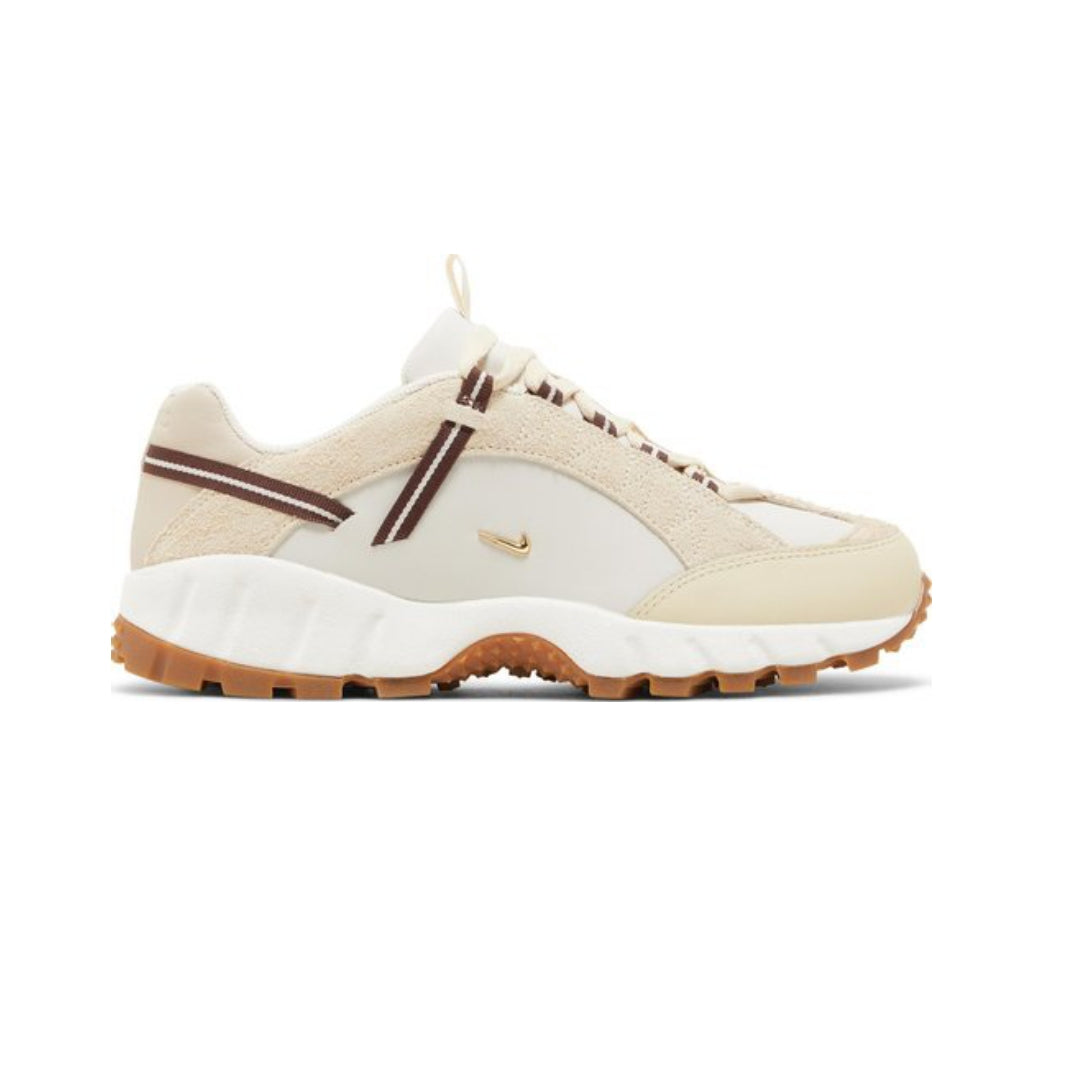 Nike Air Humara LX Jacquemus