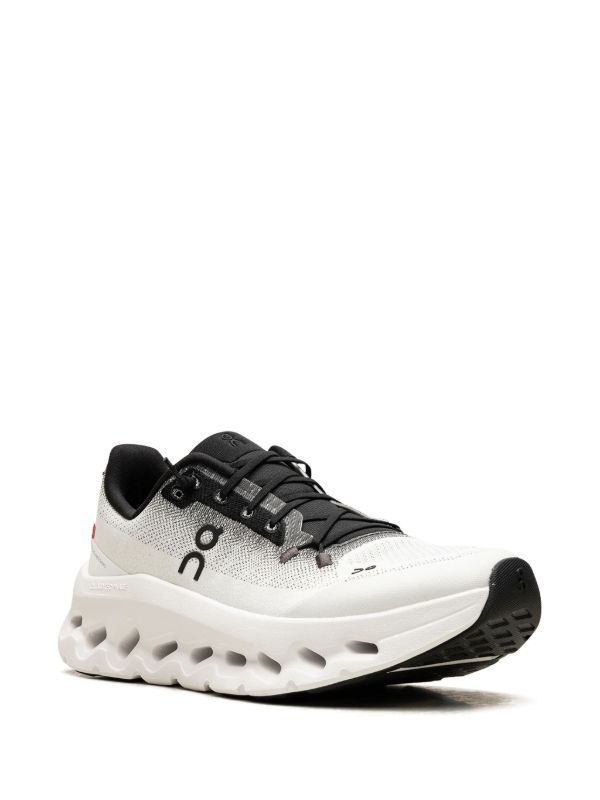 On Running Cloudmonster White / Black