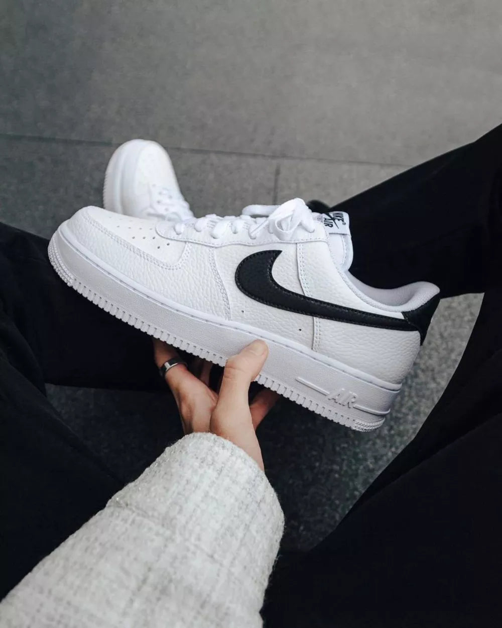 Nike Air Force 1 Low '07 White Black Pebbled Leather