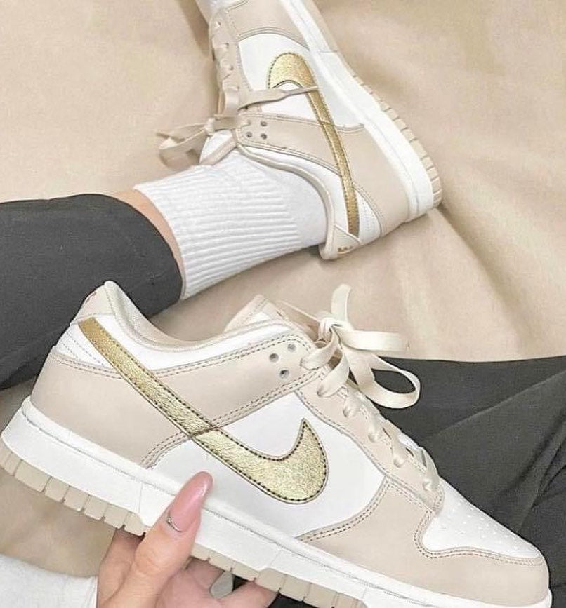 Nike Dunk Low Phantom Metallic Gold