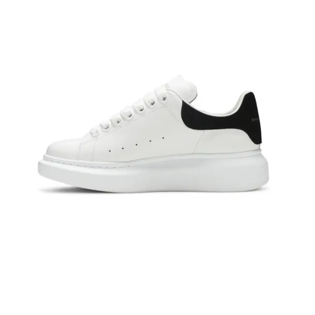 Alexander McQueen Oversized White Black