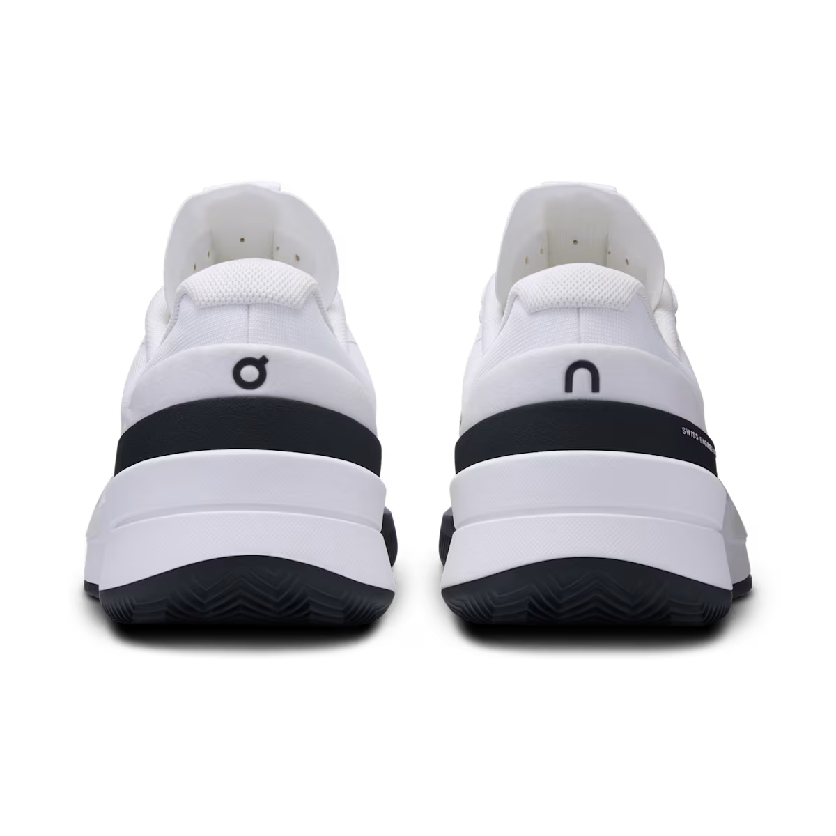 On Running Cloudnova Flux White / Black