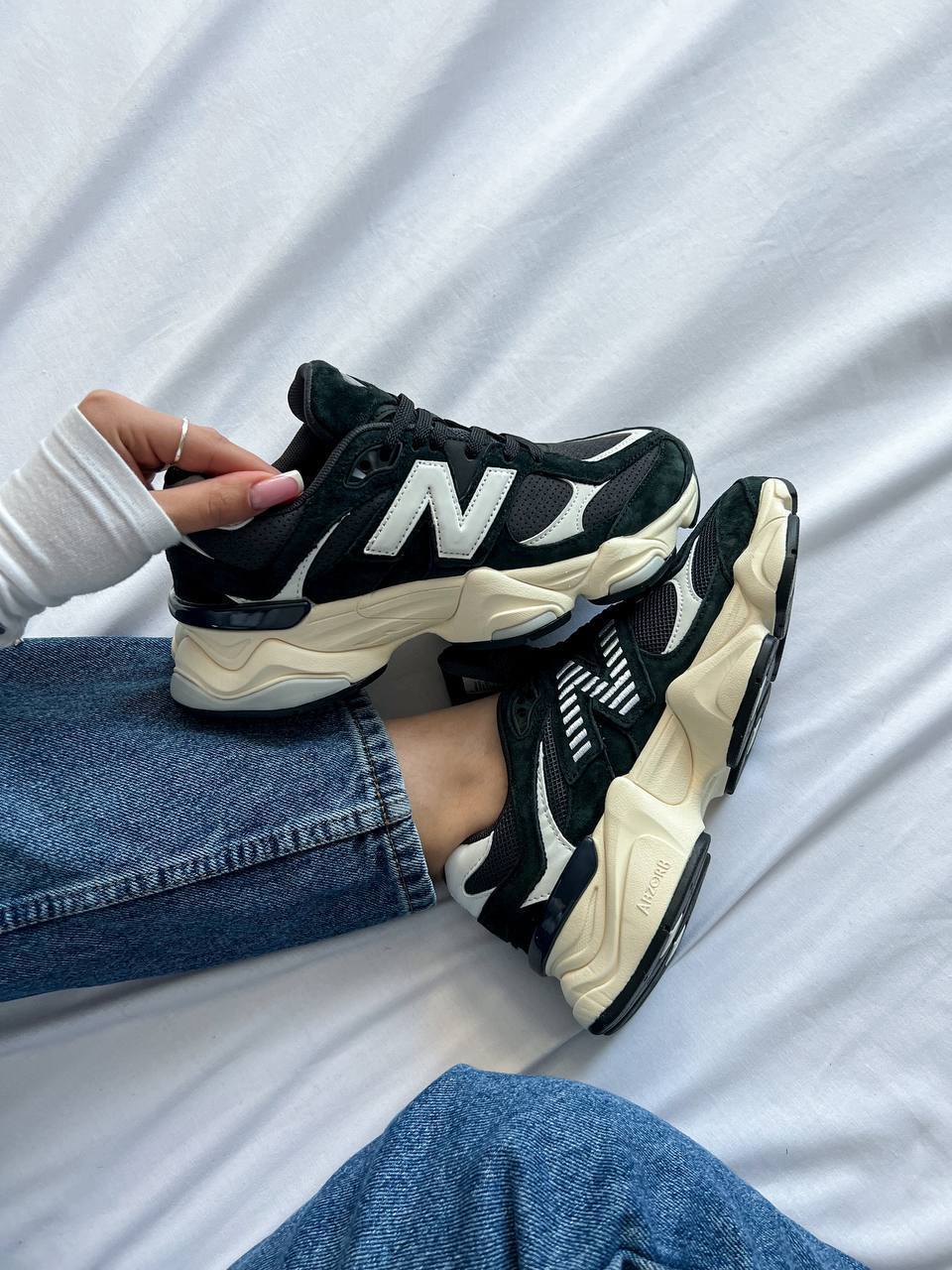 New Balance 9060 Black White