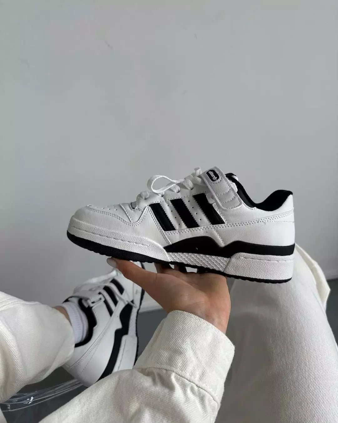 Adidas Forum Low White Black