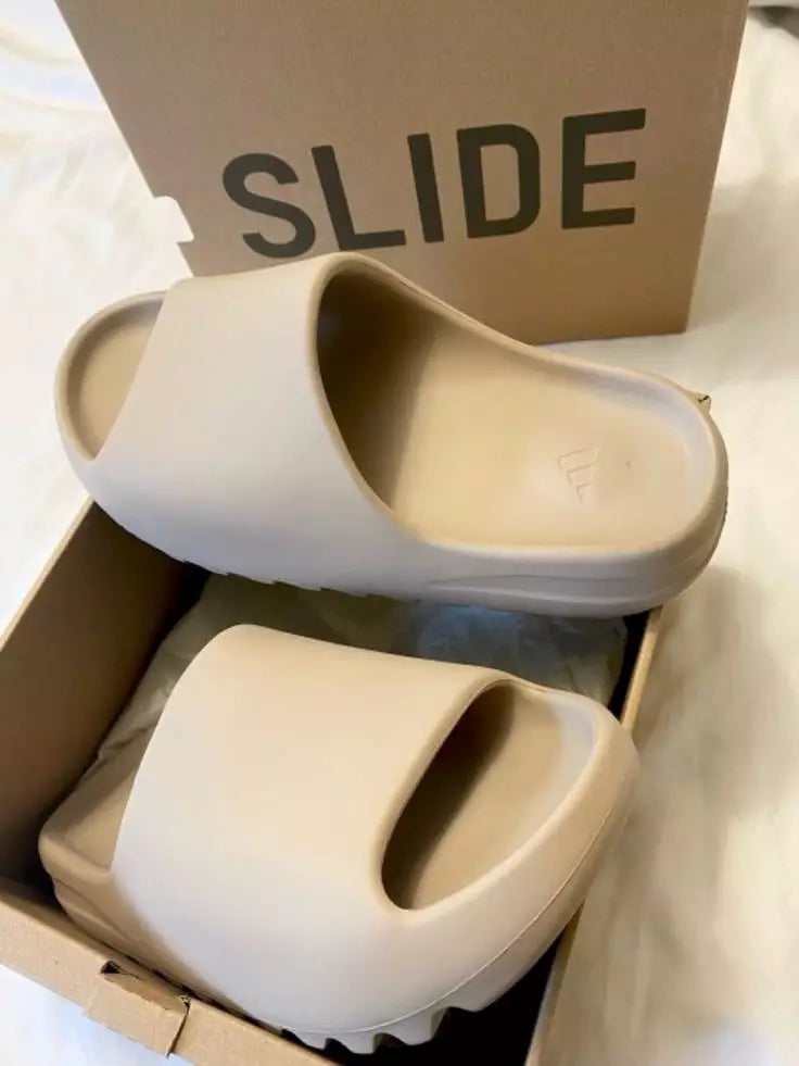Adidas Yeezy Slide Desert Sand