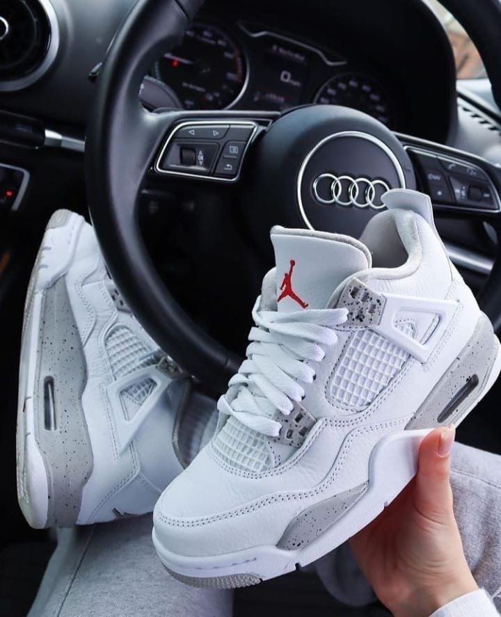 Jordan 4 RetroWhite Oreo
