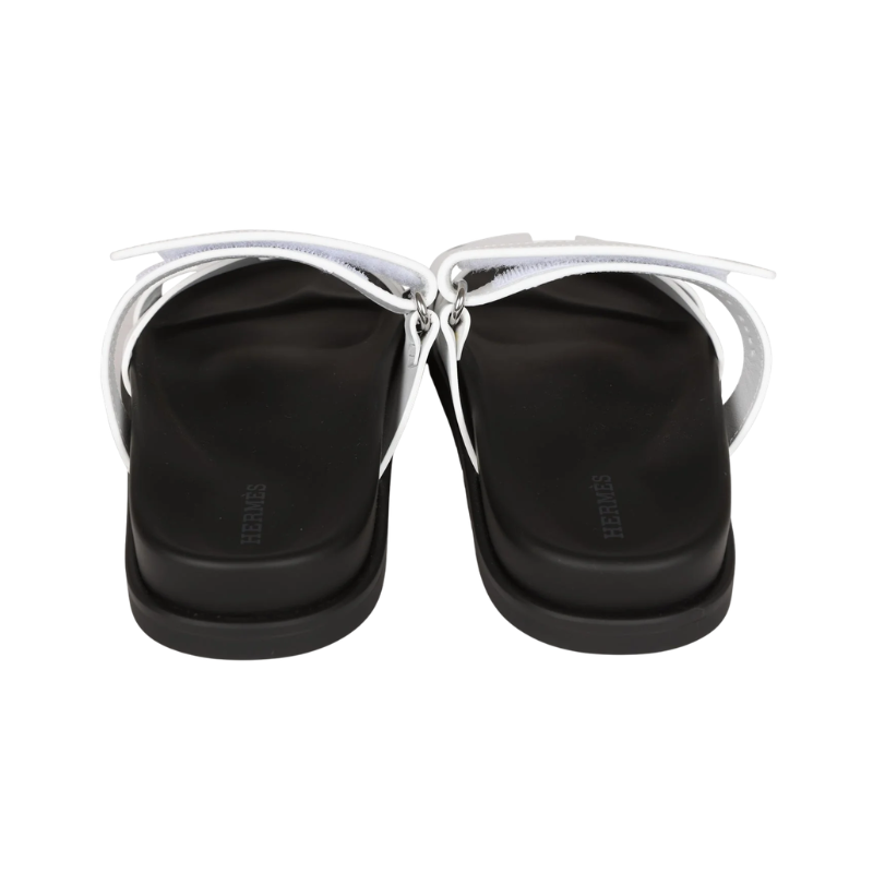 Hermes Chypre sandals featuring White black calfskin