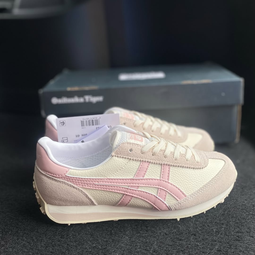 Mexico 66 'Oatmeal Ginger Peach