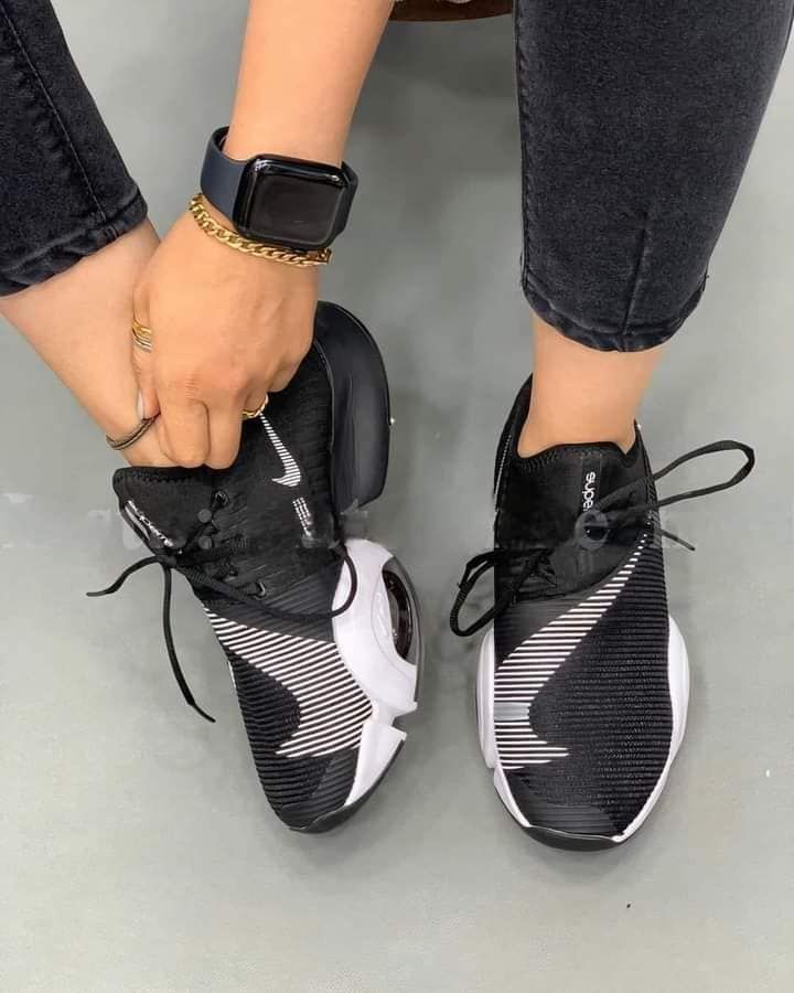 Wmns Air Zoom SuperRep 2 'Black'