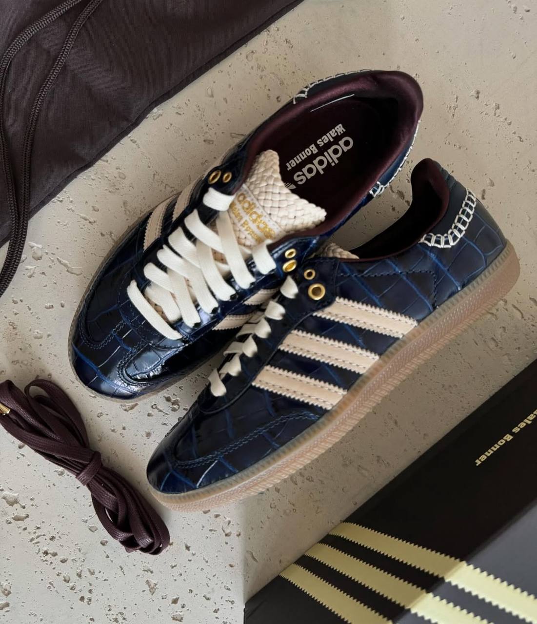 Wales Bonner x Samba OG 'Croc - Collegiate Navy' adidas / sneakers / Samba