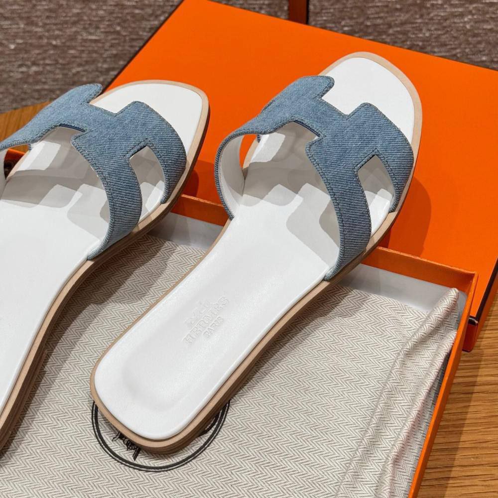 Hermes Leather Oran Sandals