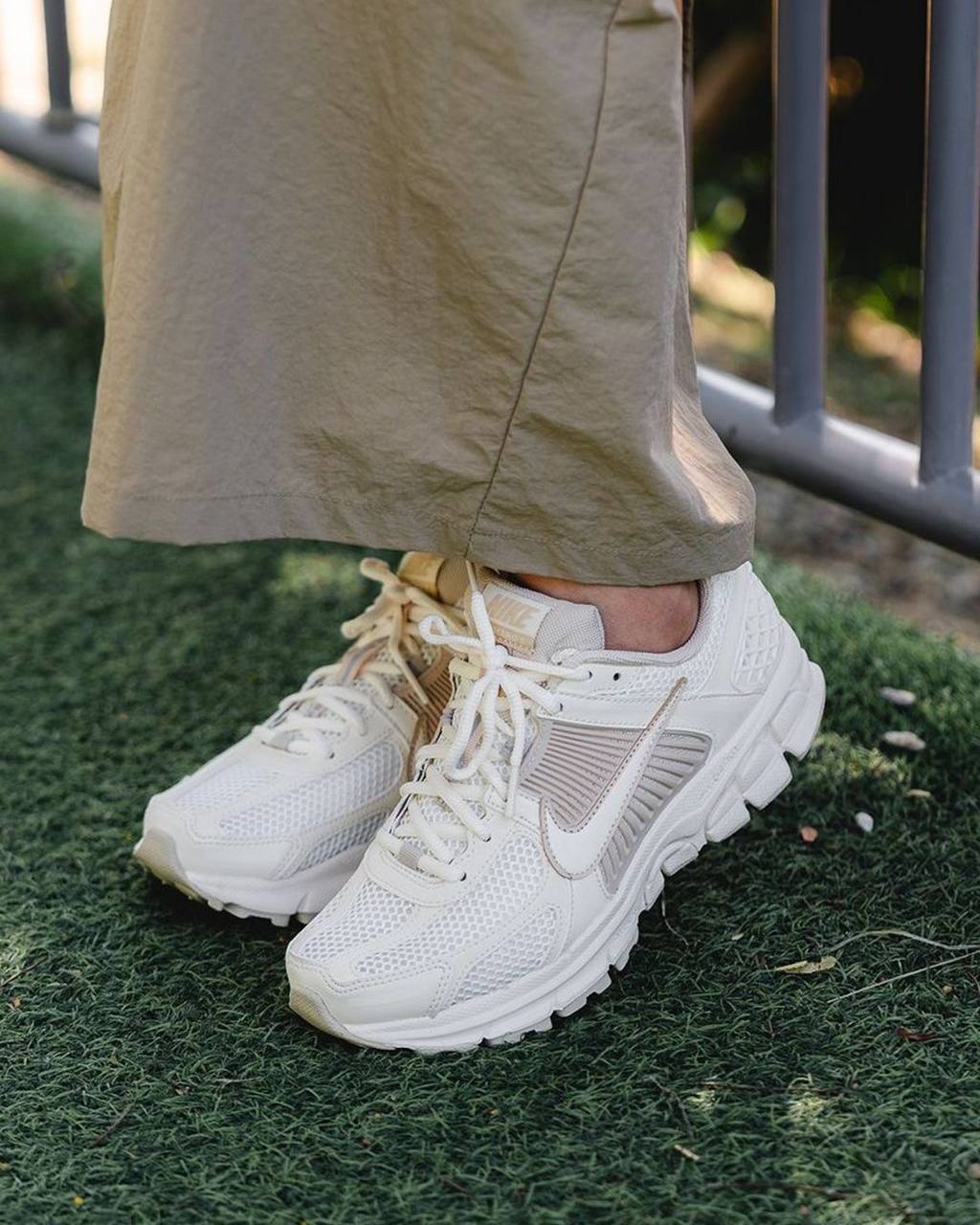 Nike W Zoom Vomero 5