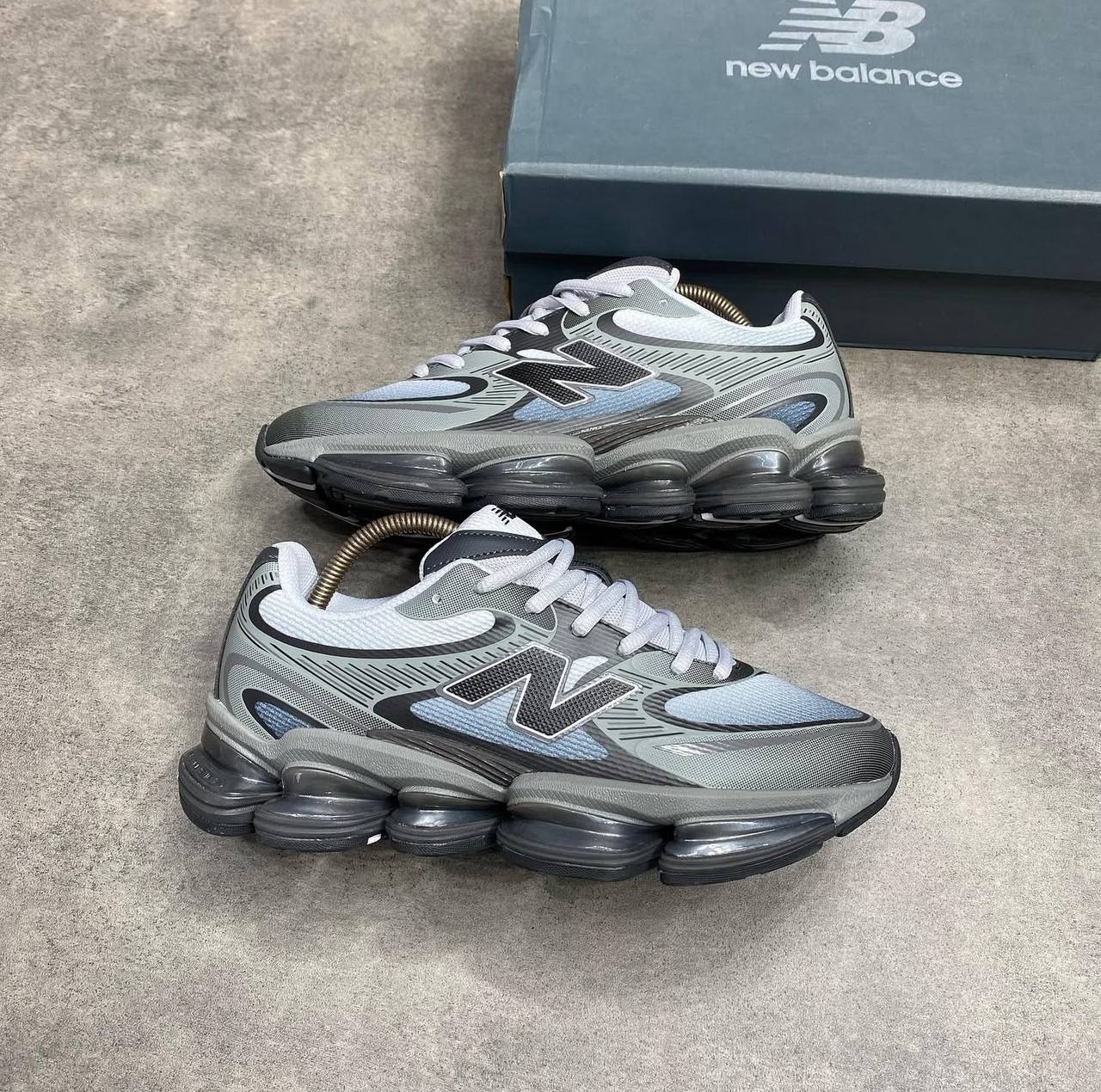 New Balance ABZORB 2000