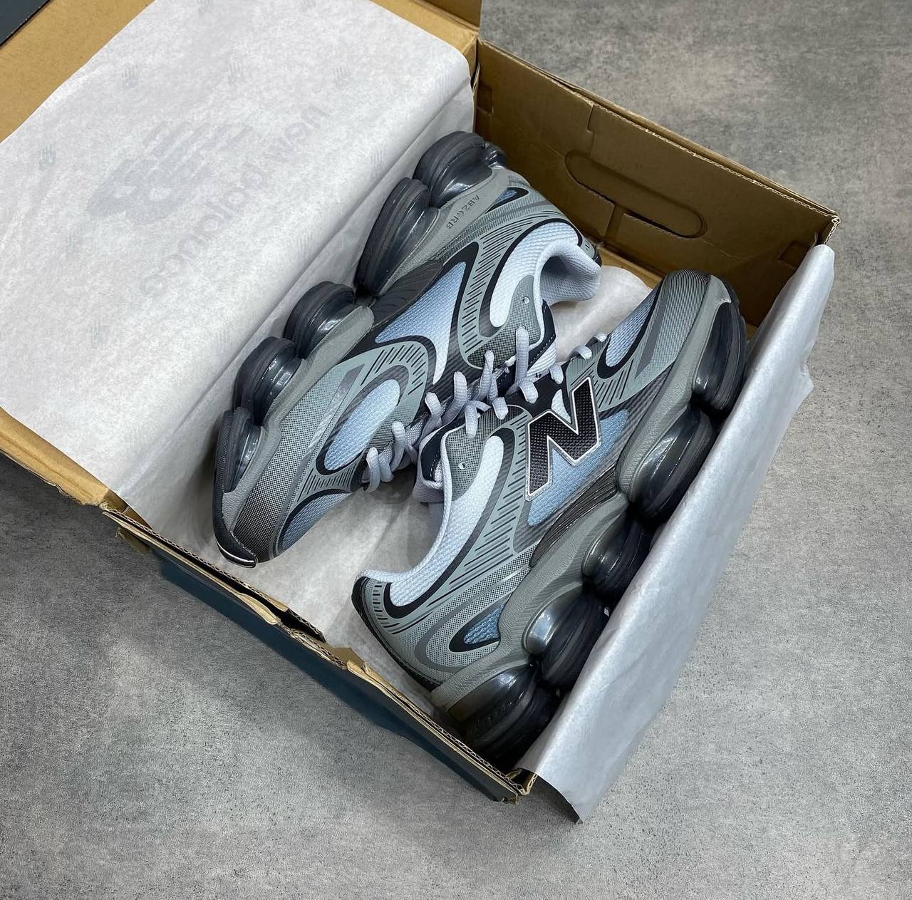 New Balance ABZORB 2000