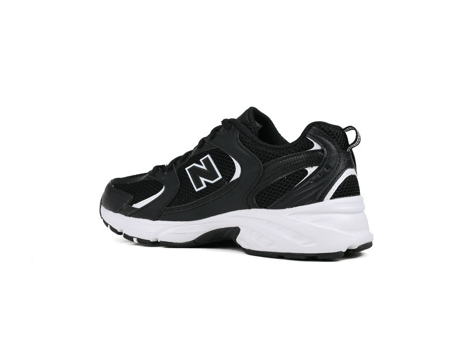 New Balance 530 Black | Retro Running Shoe