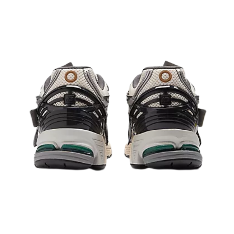 New Balance 1906A – Silver Metallic