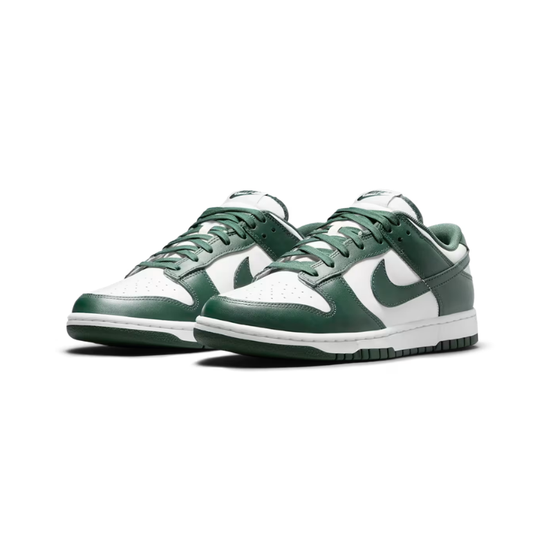 Nike Dunk Low "Team Green"