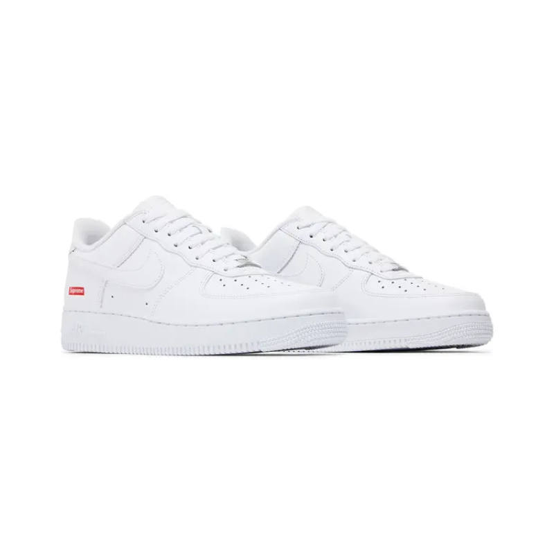 Nike Air Force 1 Low Supreme White