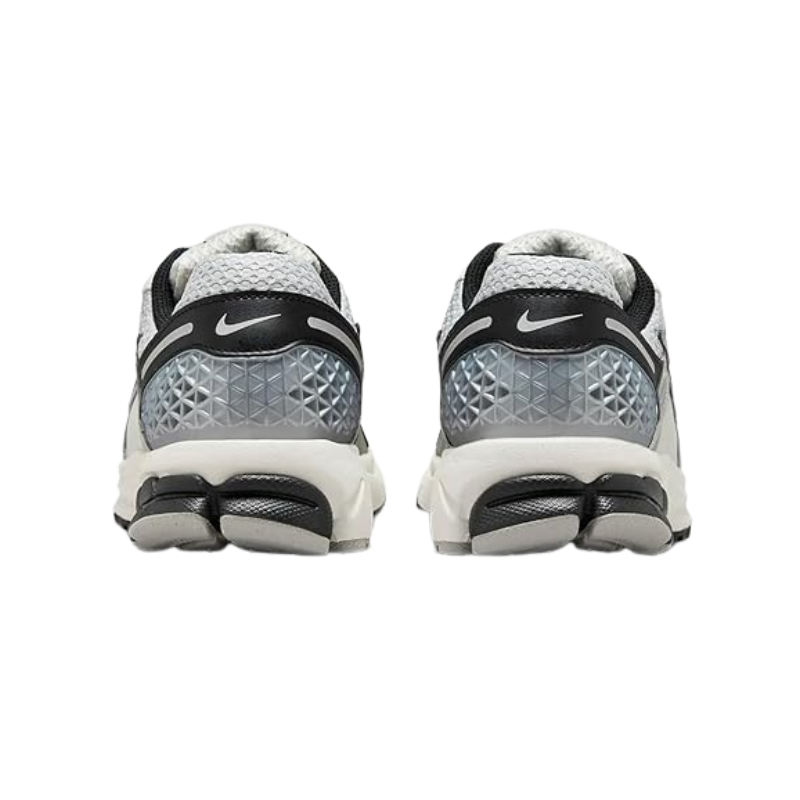 Nike Zoom Vomero 5 - Photon Dust Black