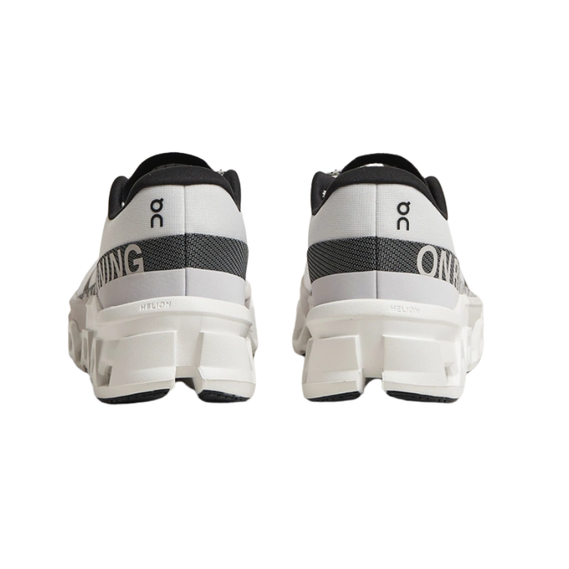 On Running Cloud monster Undyed White