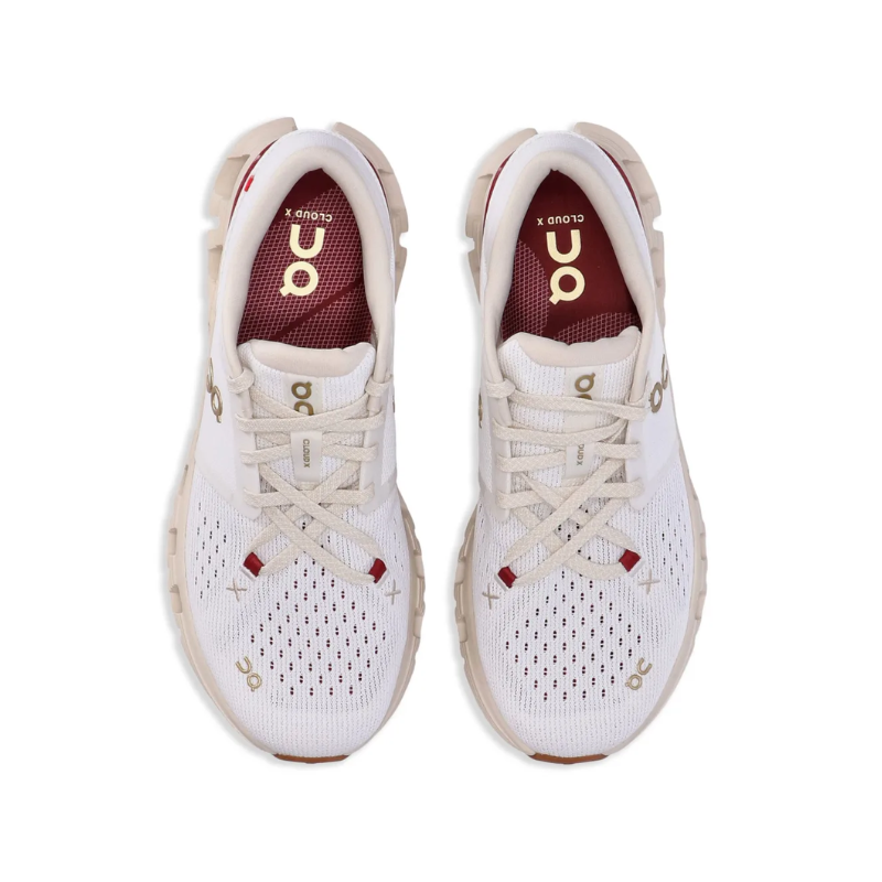 On Running Cloud X 4 beige and ivory