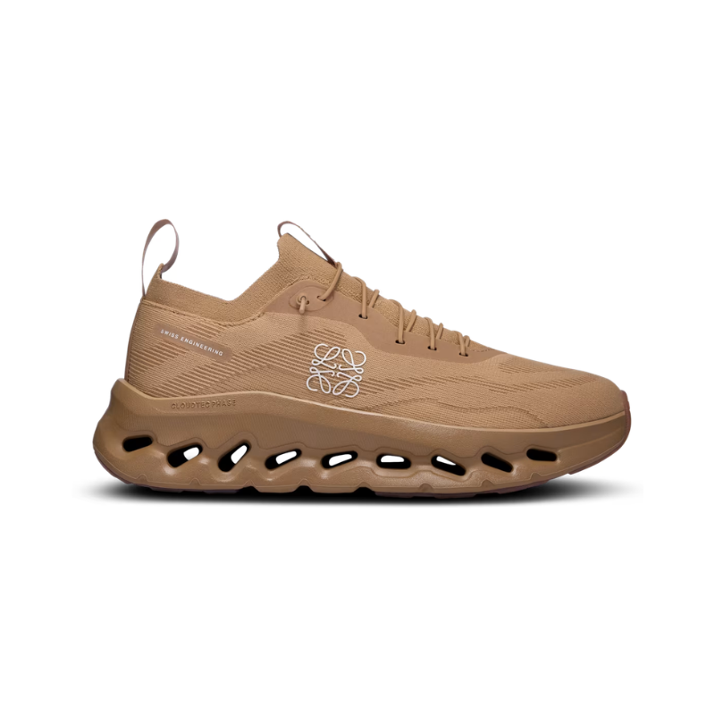 On Running Cloudtilt LOEWE Dark Sand