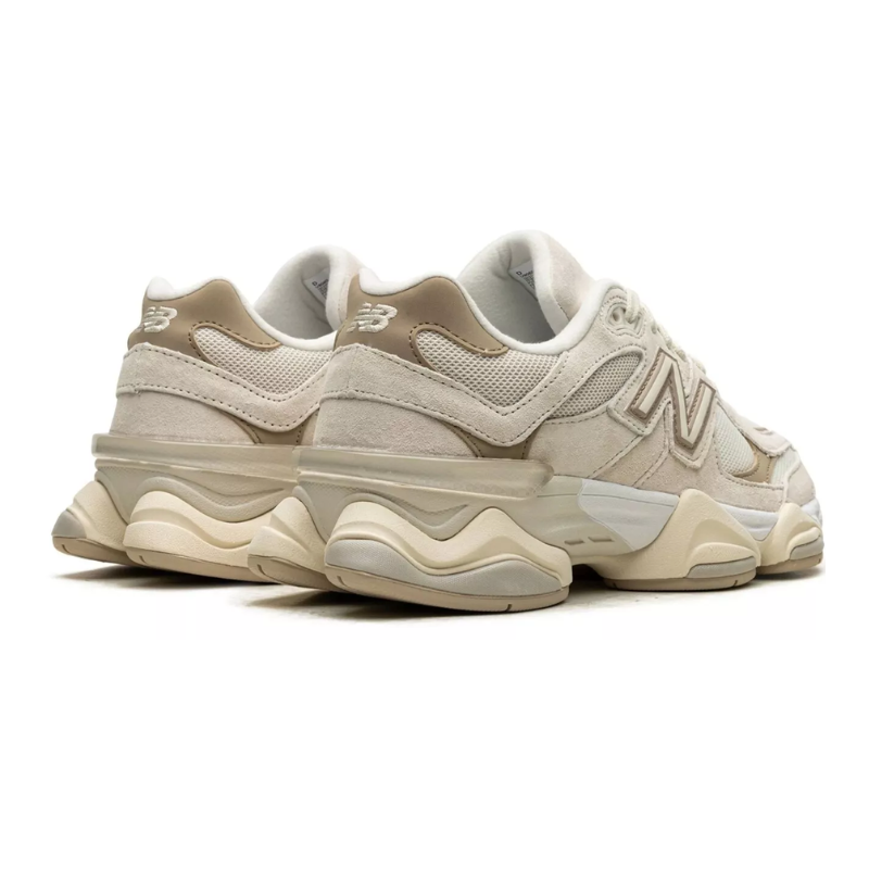 New Balance 9060 - Sea Salt Brown