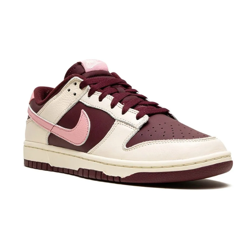 Nike Dunk Low Retro PRM - Valentine's Day