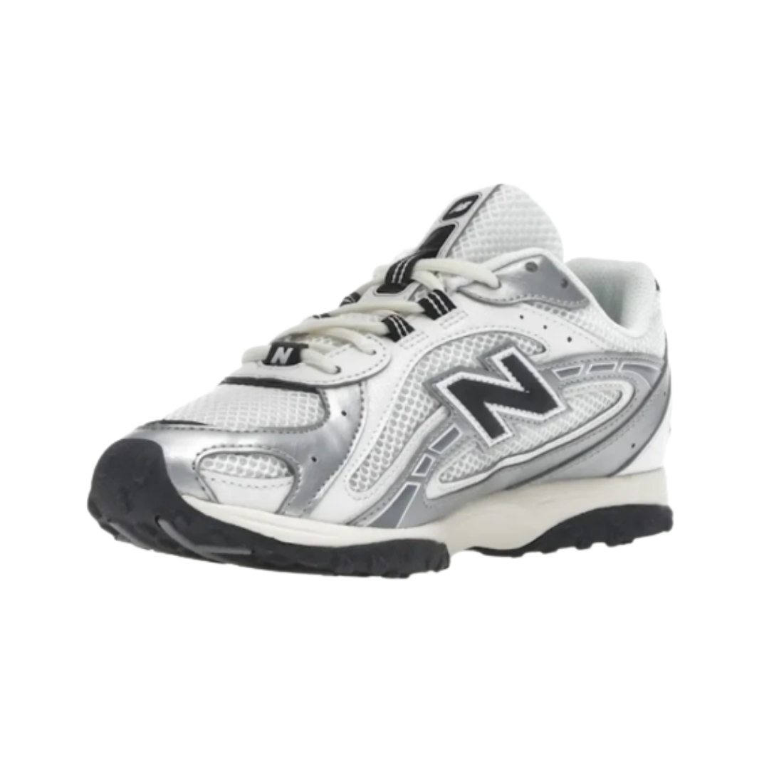 New Balance 204L Silver / Black