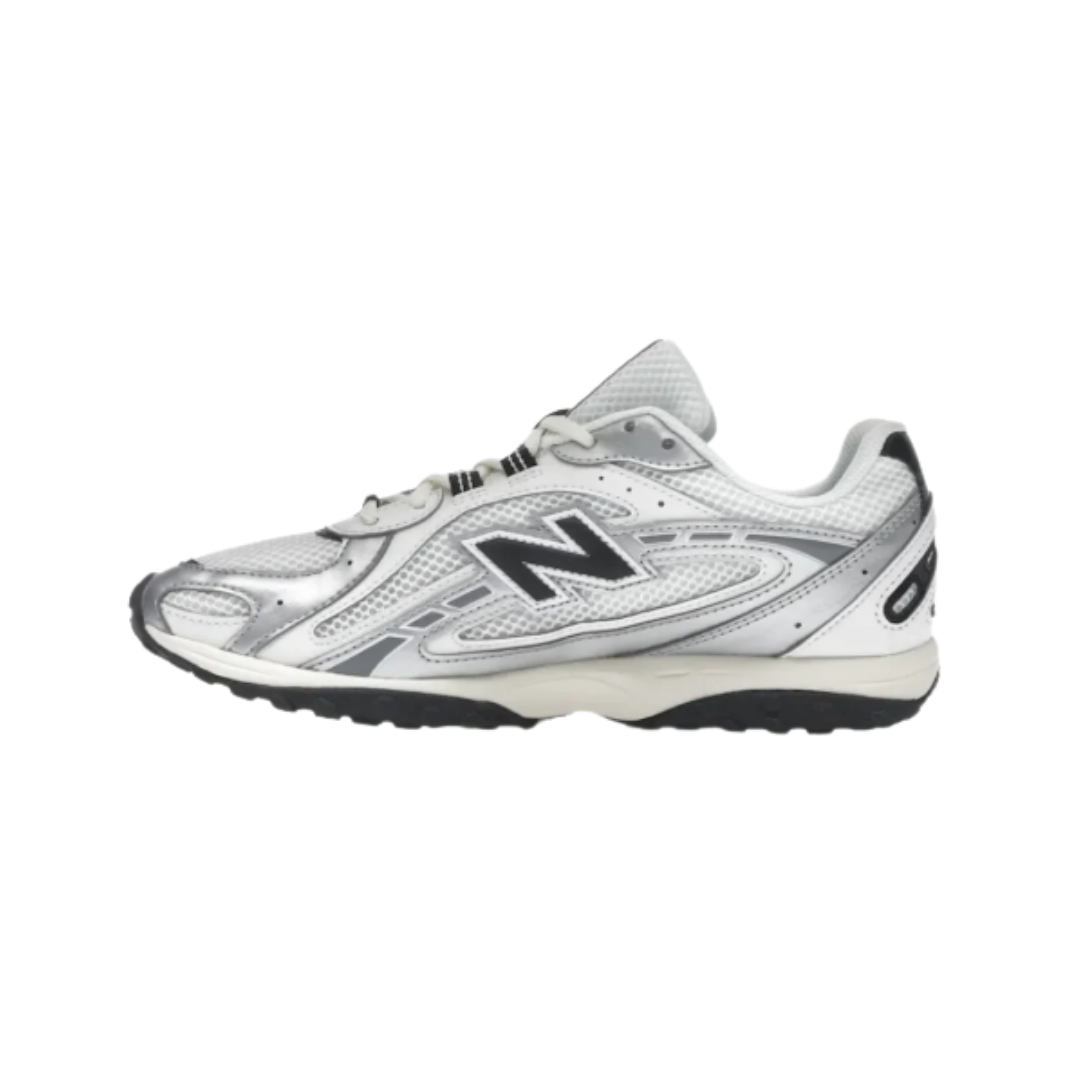 New Balance 204L Silver / Black