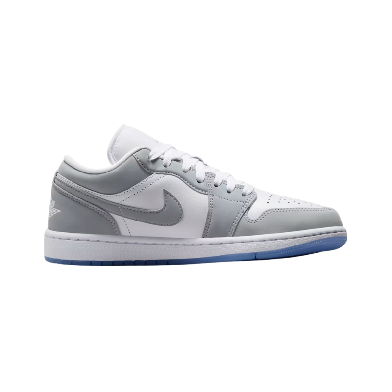 Air Jordan 1 Low in the White Wolf Grey
