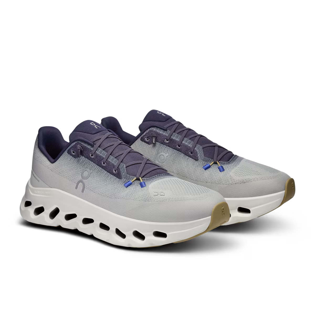 On Running Cloudnova White / Grey