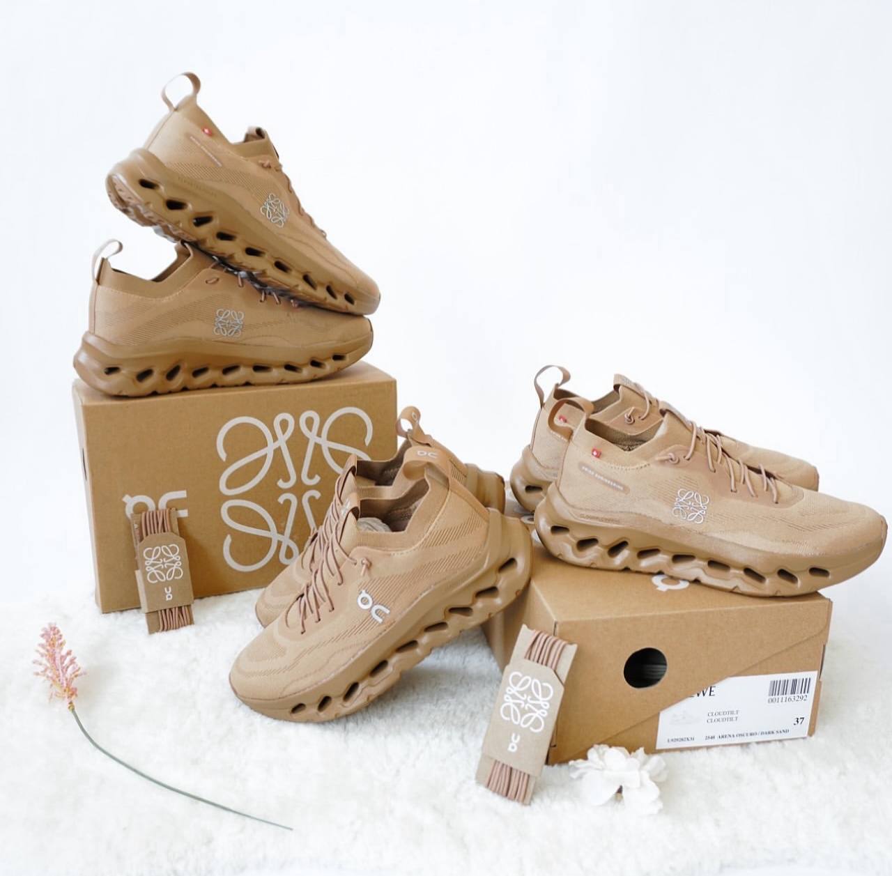 On Running Cloudtilt LOEWE Dark Sand