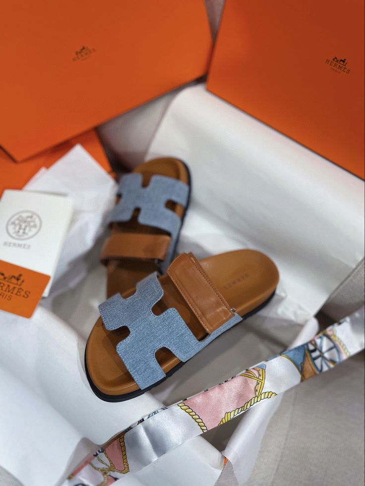 HERMES CHYPRE SANDAL