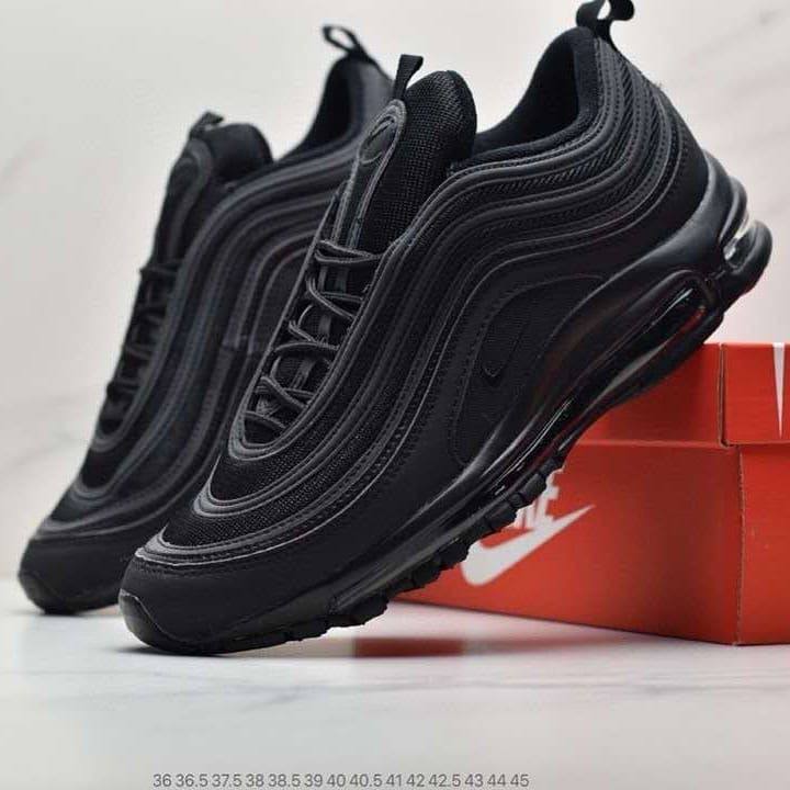 Nike Air Max 97
Triple White Wolf Grey