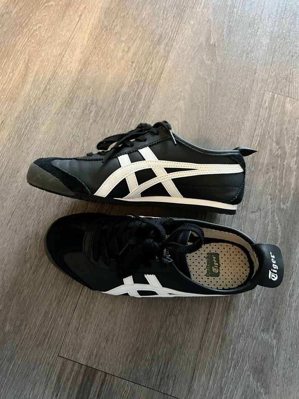 Mexico 66 'Black White