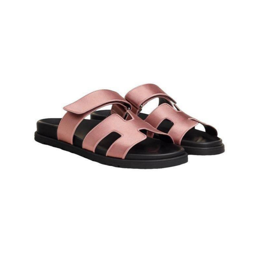 Hermes Chypre Sandal Black Pink