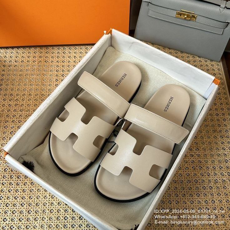 Hermes Chypre Sandal Beige Mastic Calfskin Leather