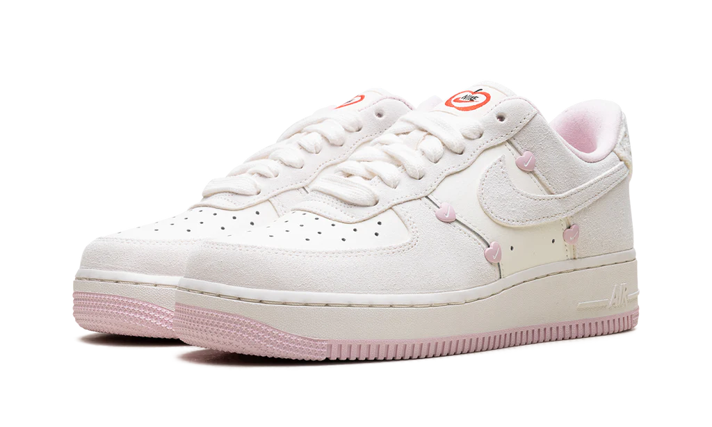 Nike Air Force 1 Valentine's Day